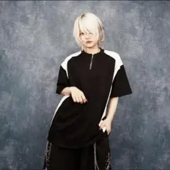 週末セール nieR カットソー ウイングデザイン 新品のサムネイル
