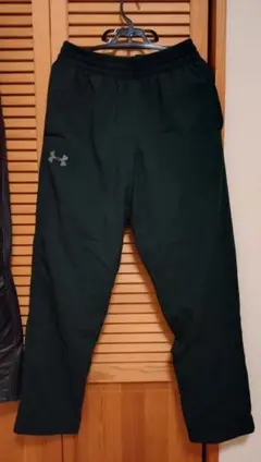 【値下げ】Under Armour ダークグリーン スウェットパンツ