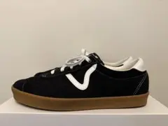 Item thumbnail for item 2b861746-43c1-4f52-a4bf-b8ab6a60d566