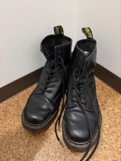 Dr.Martensドクターマーチン 8ホールブーツ 23.5 センチ