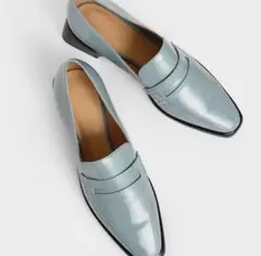 CHARLES&KEITH クラシックヒール ローファー 37のサムネイル