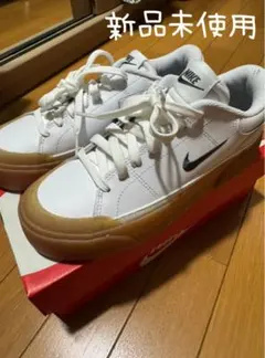 お値下げ 新品 Nikeナイキ ウィメンズ コート レガシー リフト