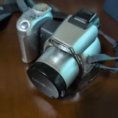 MINOLTA コンパクトデジタルカメラ 本体　ジャンクのサムネイル
