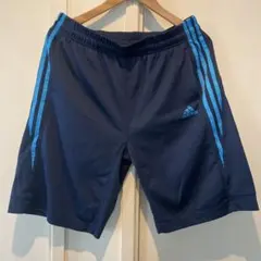 adidas ネイビー ハーフパンツ 青いストライプ