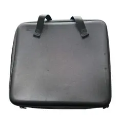 セミハードノートPCケース 黒 合成繊維　肩掛け紐付き