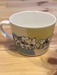 新品未使用　ファミリーマート　ファミマ　スヌーピー　マグカップ