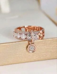 11号　ローズゴールド　ピンク　czダイヤ　揺れる　キラキラ　かわいい　リング