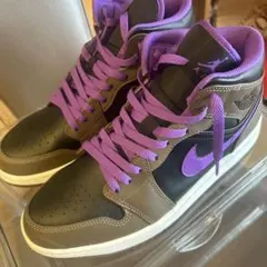 Air Jordan ハイカットスニーカー ブラック/パープル