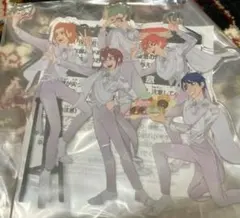 ツイステッドワンダーランド　アクリルプレート　ハーツラビュル