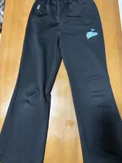 FILA 黒 ロングパンツ 140サイズ