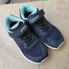 asics レーザービーム　22.0