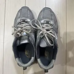 Item thumbnail for item b7f79db9-c7fb-40fd-971e-3359e6dd4591