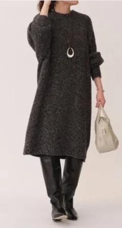 ビアズリーbeasley☆未使用 ニットワンピース