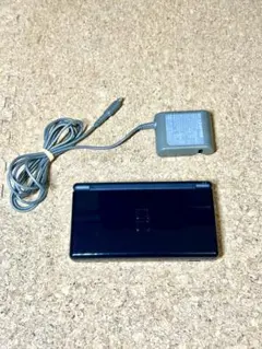 ニンテンドー　DS Lite ジェットブラック　充電器付き