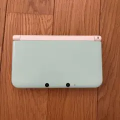 ニンテンドー3DS LL 本体＋充電器＋カバー