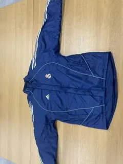 adidas レアルマドリード ベンチコート ネイビーLサイズ　クリーニング済み