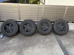 デリカd5 16インチ タイヤ・ホイール 4本セットのサムネイル
