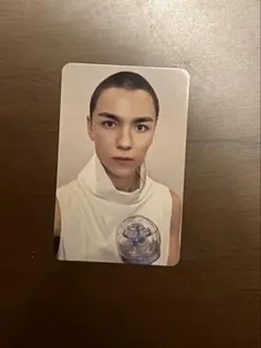 SEVENTEEN NEW_ENCORE CARATゾーン　バーノン