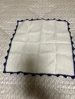 美品 MUNGAI ムンガイ チーフ ホワイト ネイビー 白 紺