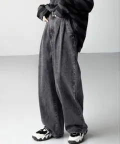 Alfred Alex　ヴィンテージメイク ワイドデニムパンツ　グレー　Mサイズのサムネイル