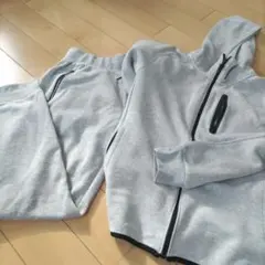 グレー ジャージ上下セット Mサイズ パーカーLサイズ