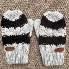 キッズ用グレーと黒のストライプ手袋