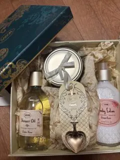 Item thumbnail for item 53377db3-e5c0-4dcf-8f37-cc80105e4975