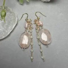 ナチュラルストロベリークォーツのピアス　サージカルステンレス