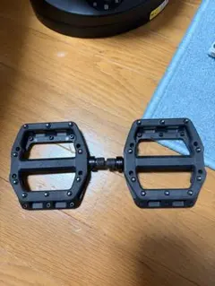 クランクブラザーズCRANK BROTHERS ペダル スタンプ3 マグネシウム