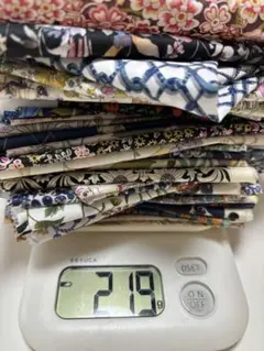 リバティはぎれ219グラムセット