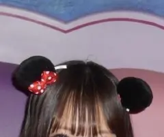 ミニーちゃん ヘアピン ディズニー