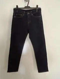 GU スキニーパンツ