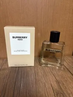 BURBERRY HERO オードトワレ100mlのサムネイル