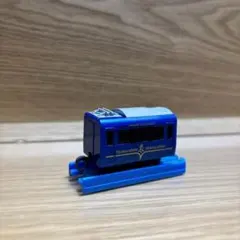 Item thumbnail for item c53df473-fff0-4e4f-ad15-f2a3142b9791