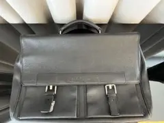 Salvatore Ferragamo フェラガモ ブラック ビジネスバッグ