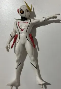 キャシャーン　ソフビ　t-base トイズキング　パールver キャシャーン ソフビ t-base トイズキング パールver 2025年最新