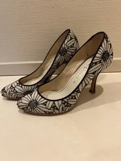 Item thumbnail for item 6e1ac7fe-954a-4b86-ac98-e2c1b3b321fa