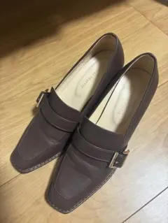 オリエンタルトラフィック　ベルト　パンプス