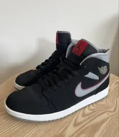 Nike Air Jordan 1 ブラック/グレー/レッド