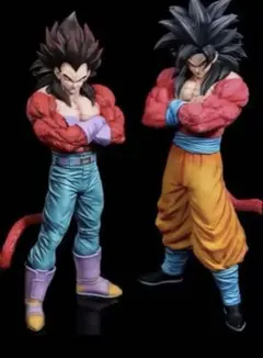 ドラゴンボール　スーパーサイヤ人4 孫悟空＆ベジータ　2体セット　新品未使用品。
