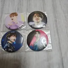 BTS缶バッチグクセット BTS ジョングク 缶バッジ 4点セット - メルカリ
