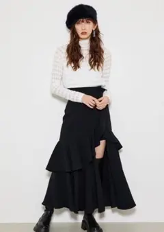 rienda フリルスリットスカート 黒