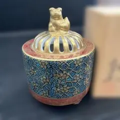 九谷焼 香炉 九谷名工 橋田無聖 毛筆細字 龍山 金彩 共箱 - メルカリ