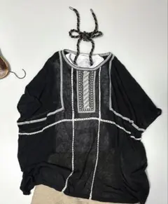 CHRISTIANAUJARDチロリアン刺繍　麻混　薄いシアーニット　さらさら♪のサムネイル