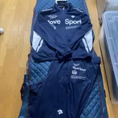 ムーブスポーツ ジャージ