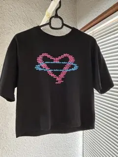 newjeans ADOR Tシャツ　黒　クロップド丈