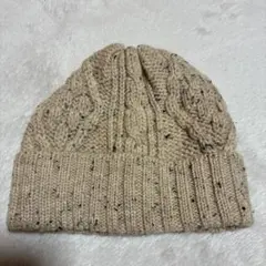 John Molloy ケーブル編みニット帽 ベージュ