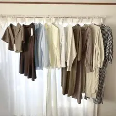 【新品あり10点】ユニクロ・GU 他 トップス ワンピース まとめ売り 春服