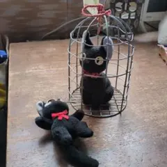 魔女の宅急便　ジジ　カゴ付き　ぬいぐるみ　キーホルダー