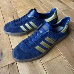 最終価格】adidas MUNCHENアディダス ミュンヘンカーキ26.5 - メルカリ